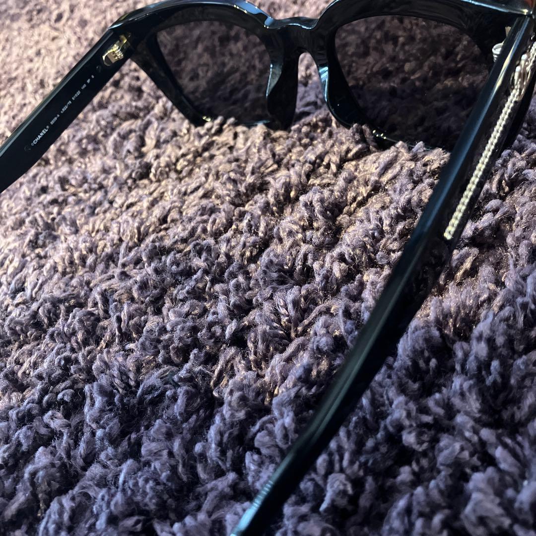 CHANEL シャネル　サングラス　スクエア