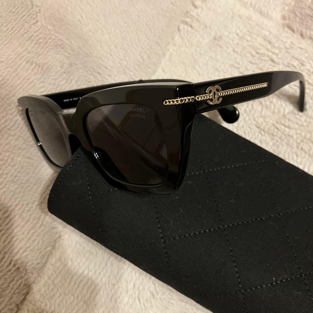 CHANEL シャネル　サングラス　スクエア