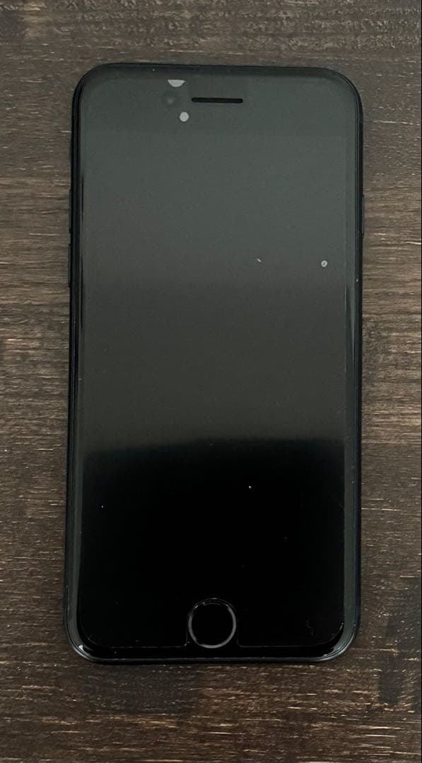 Apple iPhone se第3世代64GB ブラック 本体　SIMフリー