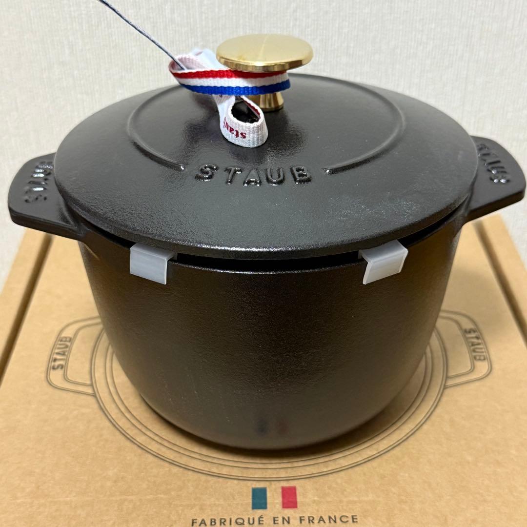 ストウブ ラココットデゴハンM 黒　新品未使用