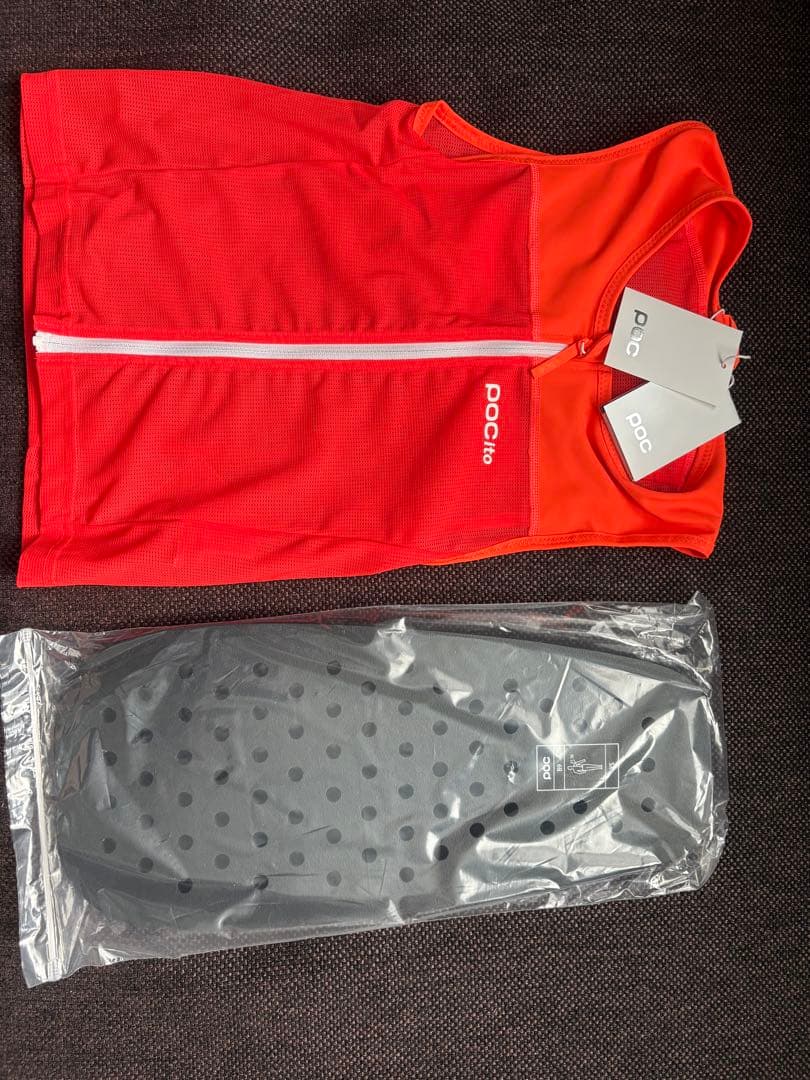 POC スキー　脊髄パッド　24-25モデル