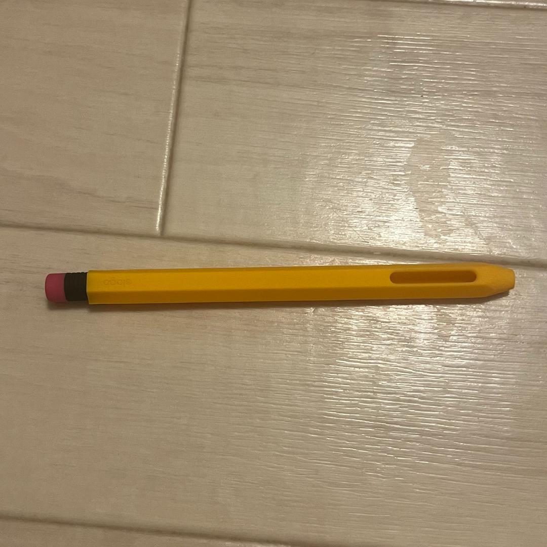 Apple Pencil Pro 純正品 未使用に近い elagoのカバー付き