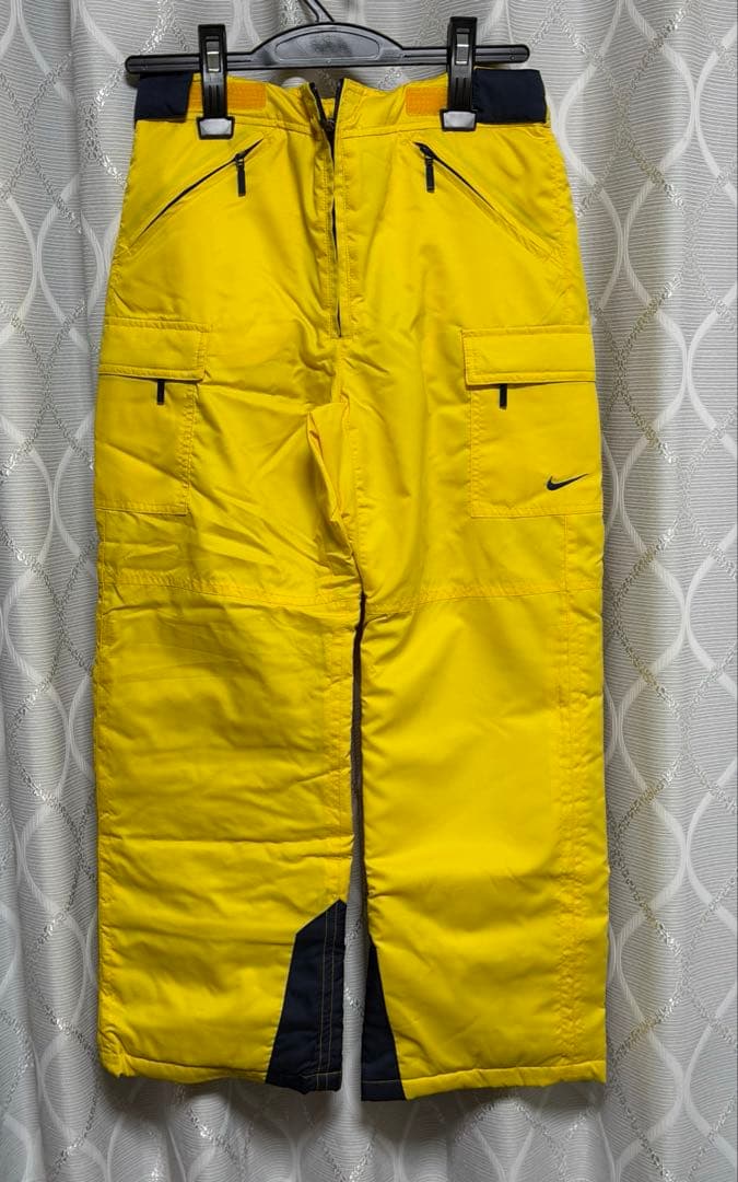 【新品未使用】　NIKE ナイキ　スキーウェア上下　キッズ子ども用　130