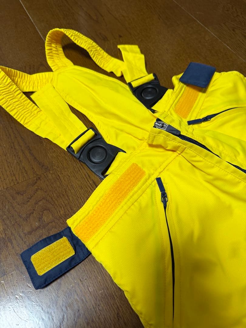 【新品未使用】　NIKE ナイキ　スキーウェア上下　キッズ子ども用　130