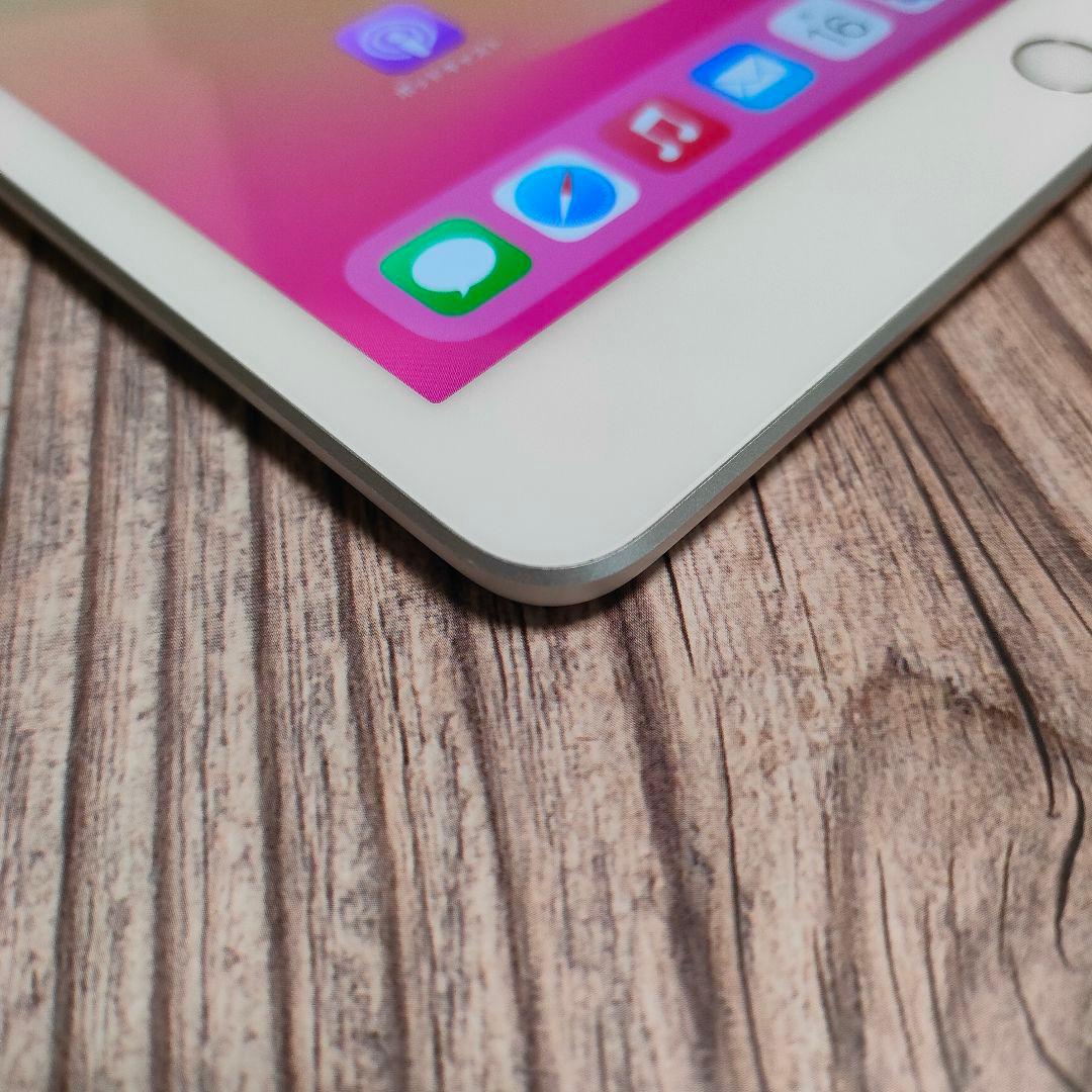 iPad 第7世代 128GB SIMフリー シルバー 超美品