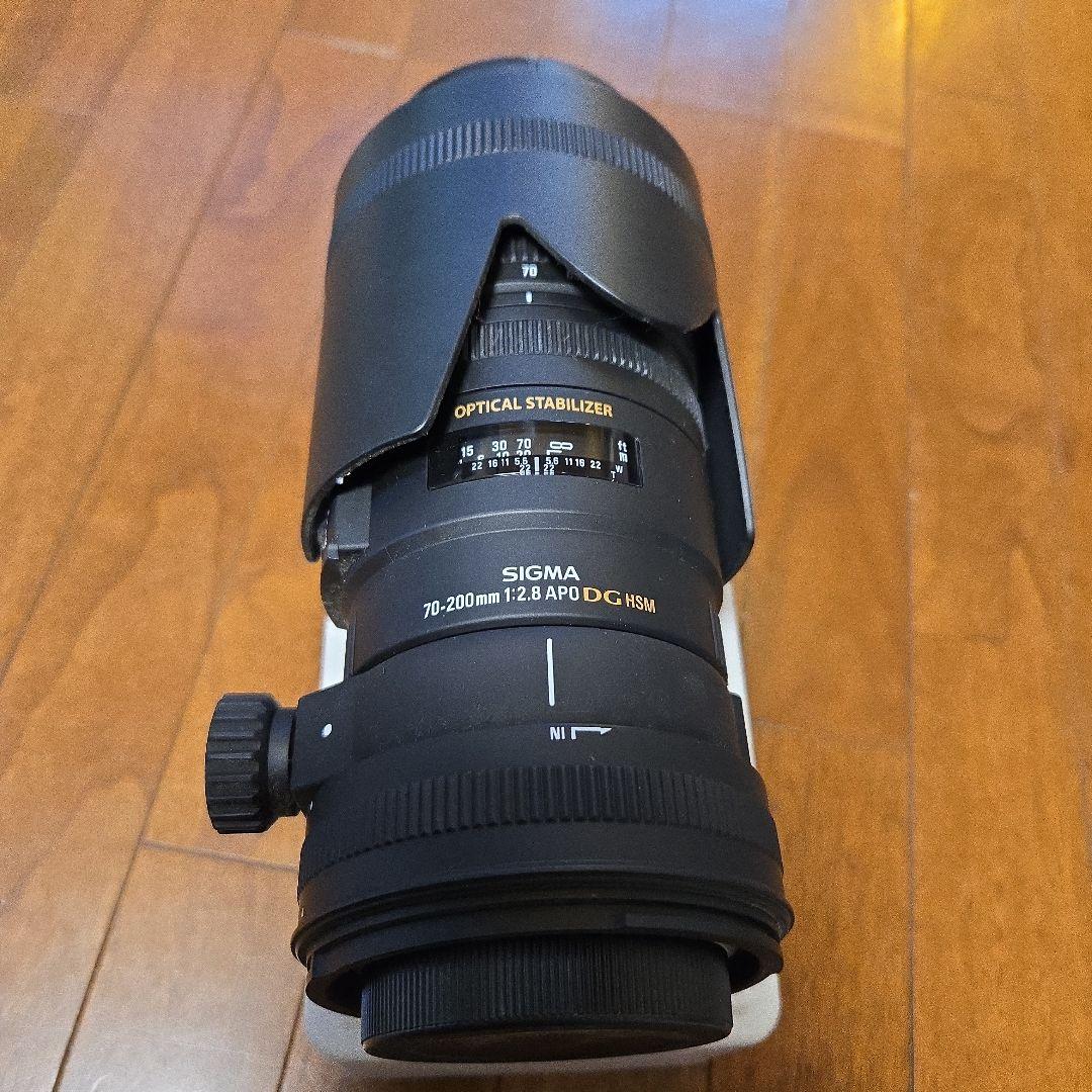 SIGMA 70-200mm 1:2:8 APO DG HSMケース付き
