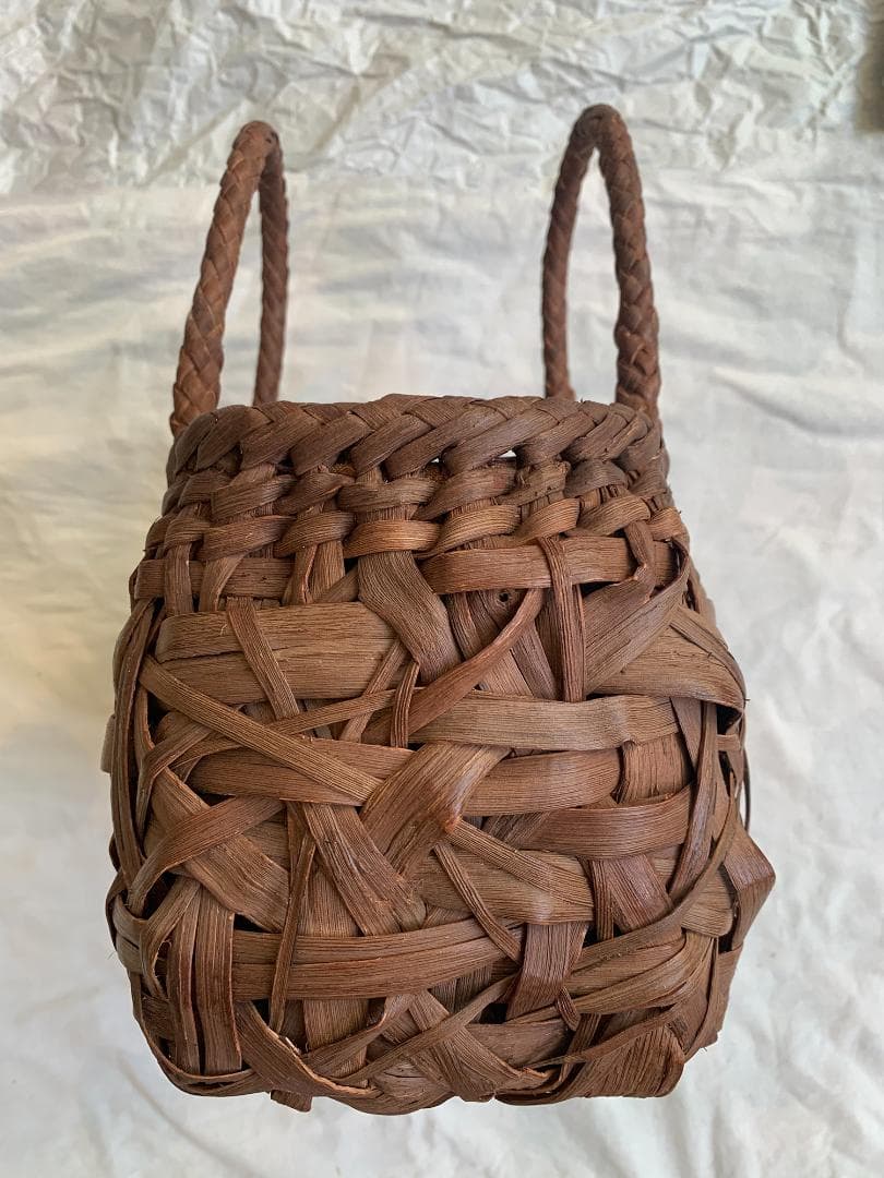 山葡萄 かご 乱れ編み 籠 職人の手作り手提げ 内布あり