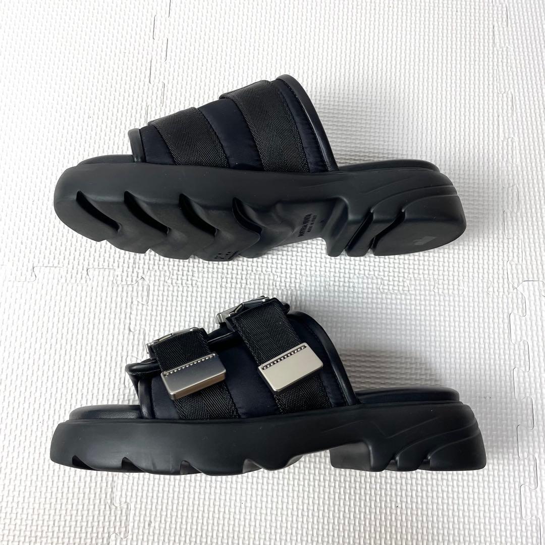 未使用級　ボッテガヴェネタ　フラッシュサンダル　レザー　厚底　ベルト　約24cm