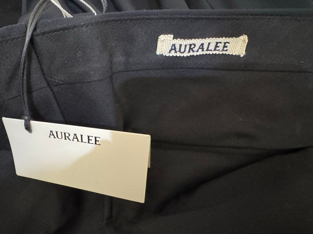 完全新品未使用！！！AURALE トロピカルウール　スラックス