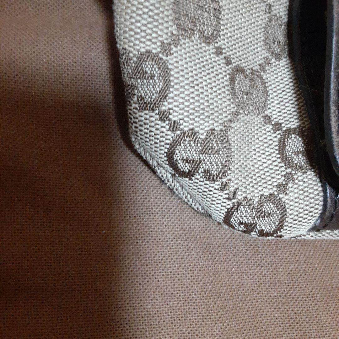 ら*む様 GUCCI GGパターン ボディバッグ