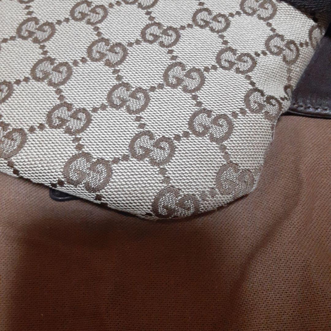 ら*む様 GUCCI GGパターン ボディバッグ