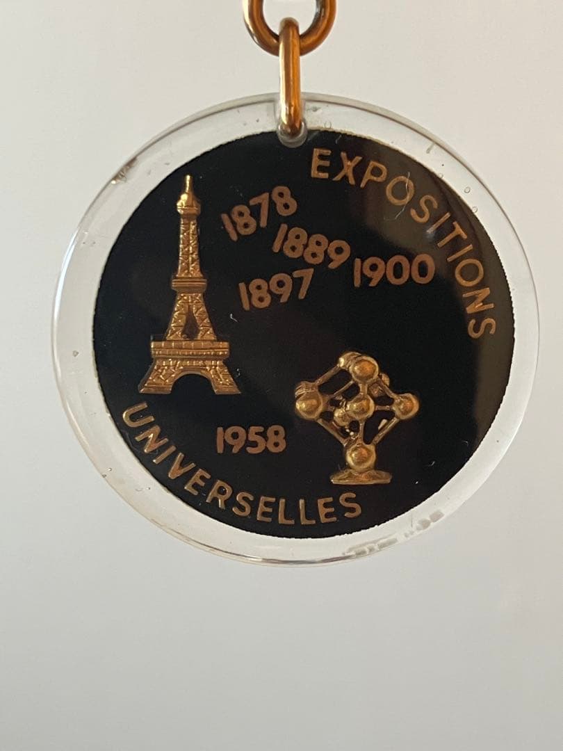 激レア　ブルボンキーホルダー　パリ万博　ワイン