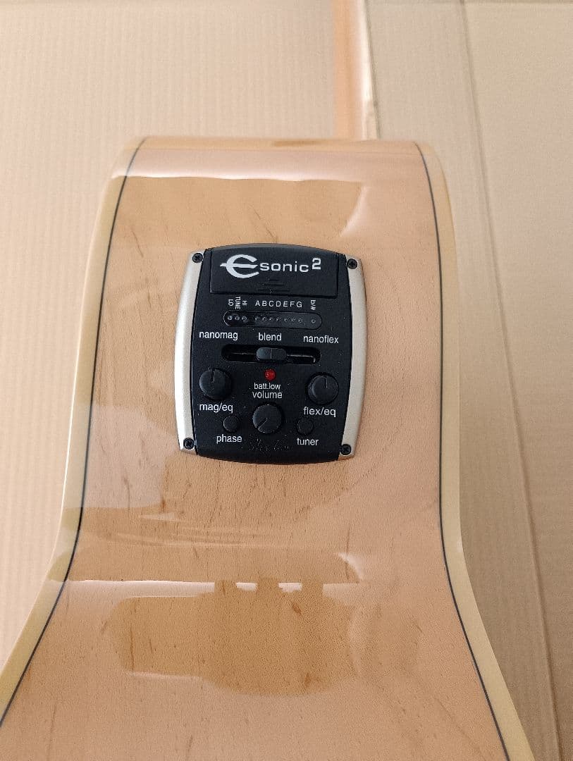 EJ-200 アコースティックギター