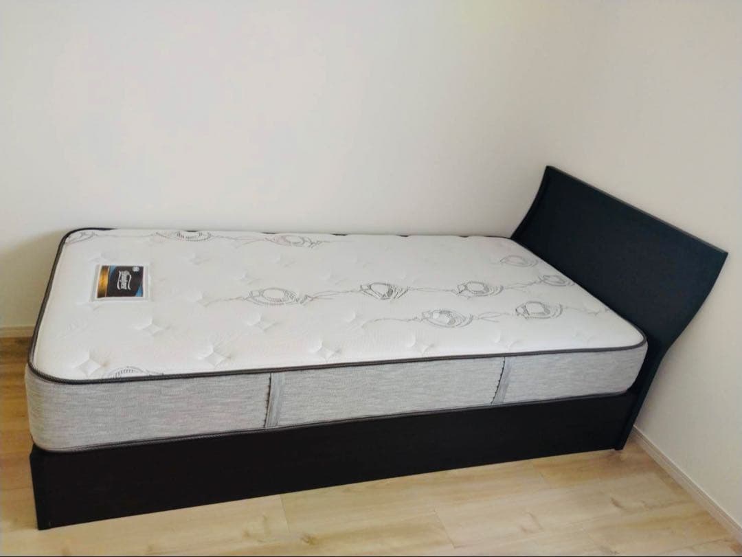 お値下げ中■■美品　Beautyrest Golden Value シングル■■