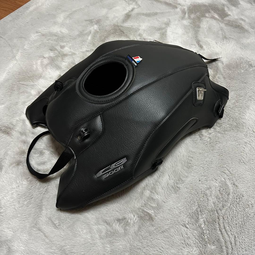 バグスター タンクカバー CB250R マットグレー 1762D