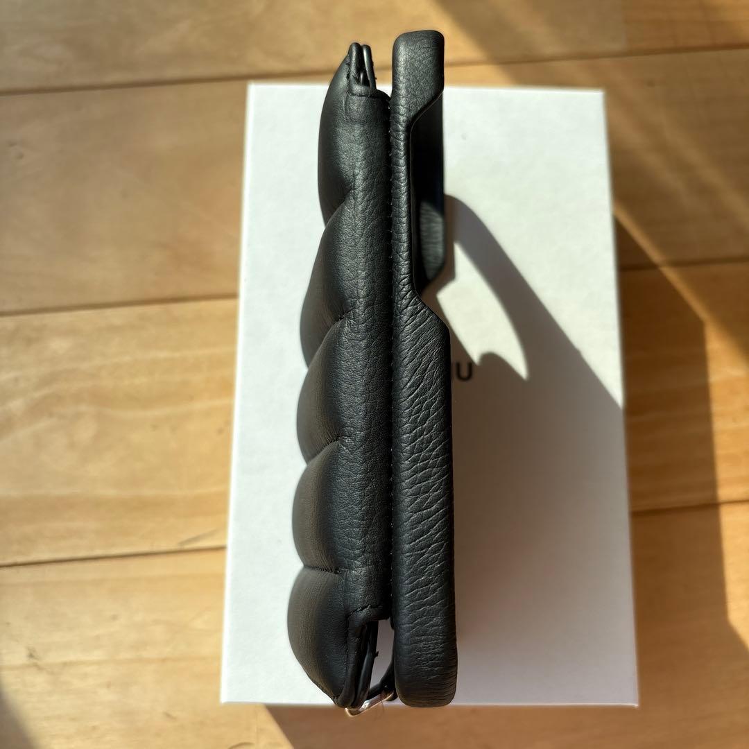 DEMIU ブラック iPhone用ケース