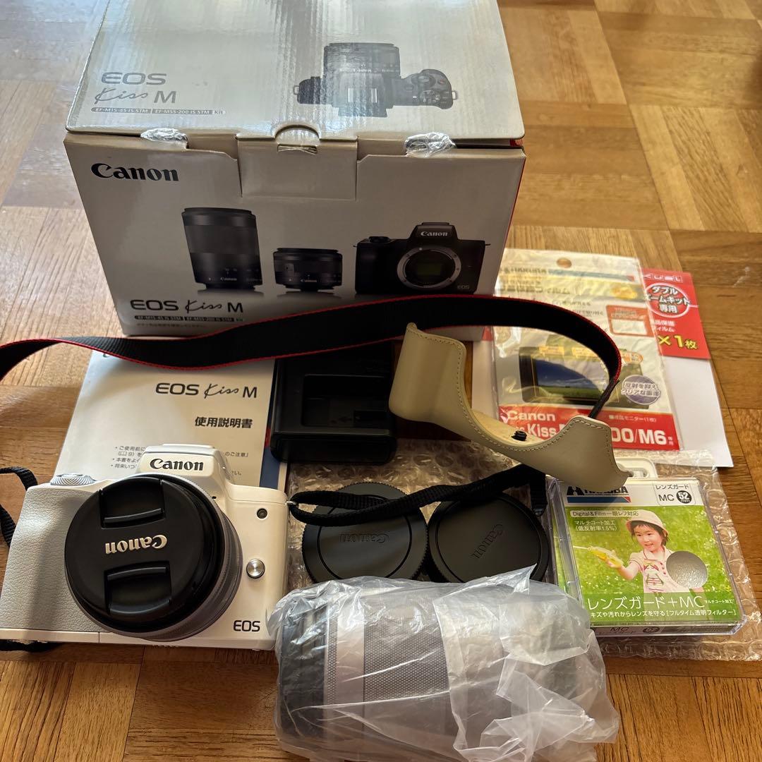 Canon ミラーレス一眼カメラ EOS Kiss M ダブルレンズ