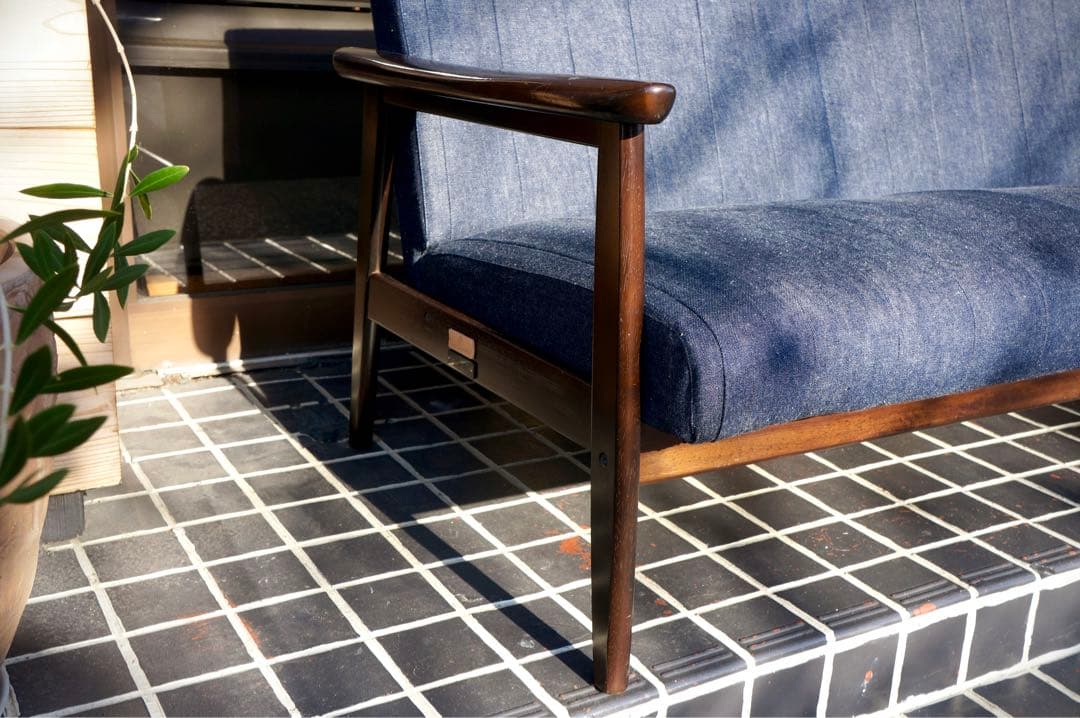 【カリモク60】 Kチェア デニムソファ 岡山産セルビッチデニムリメイクモデル