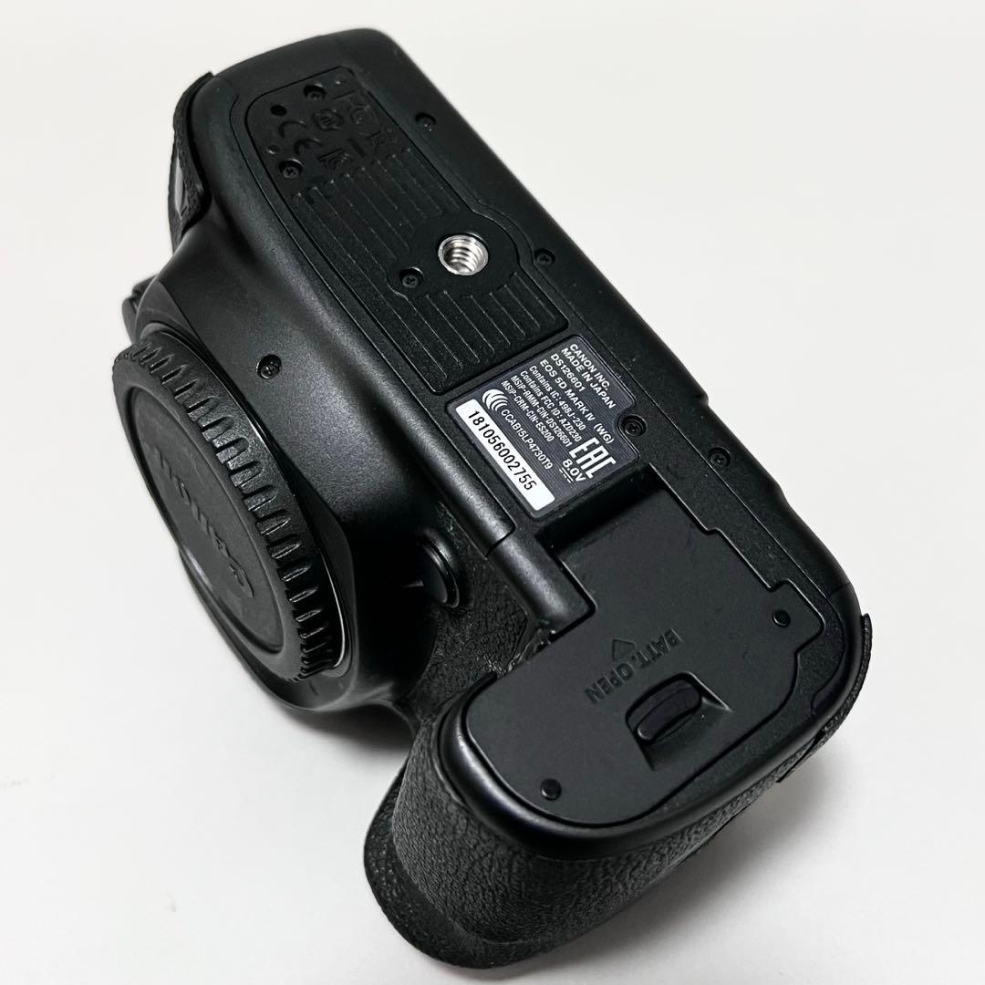 Canon EOS 5D Mark IV + バッテリーグリップ