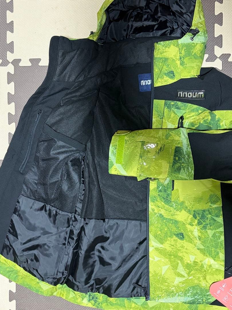 NNOUM 新品スキーウェア上着　/パンツ　S