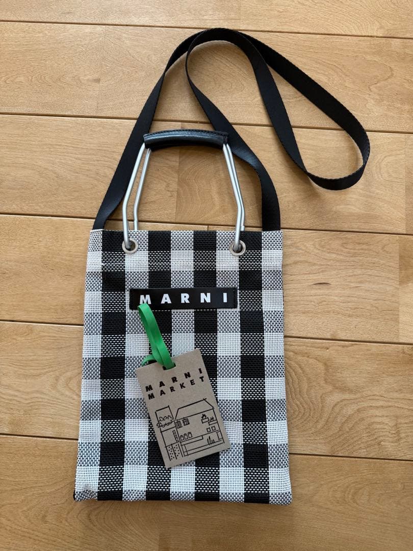 MARNI ショルダーバッグ　マルニマーケット　フラワーカフェ　チェック柄