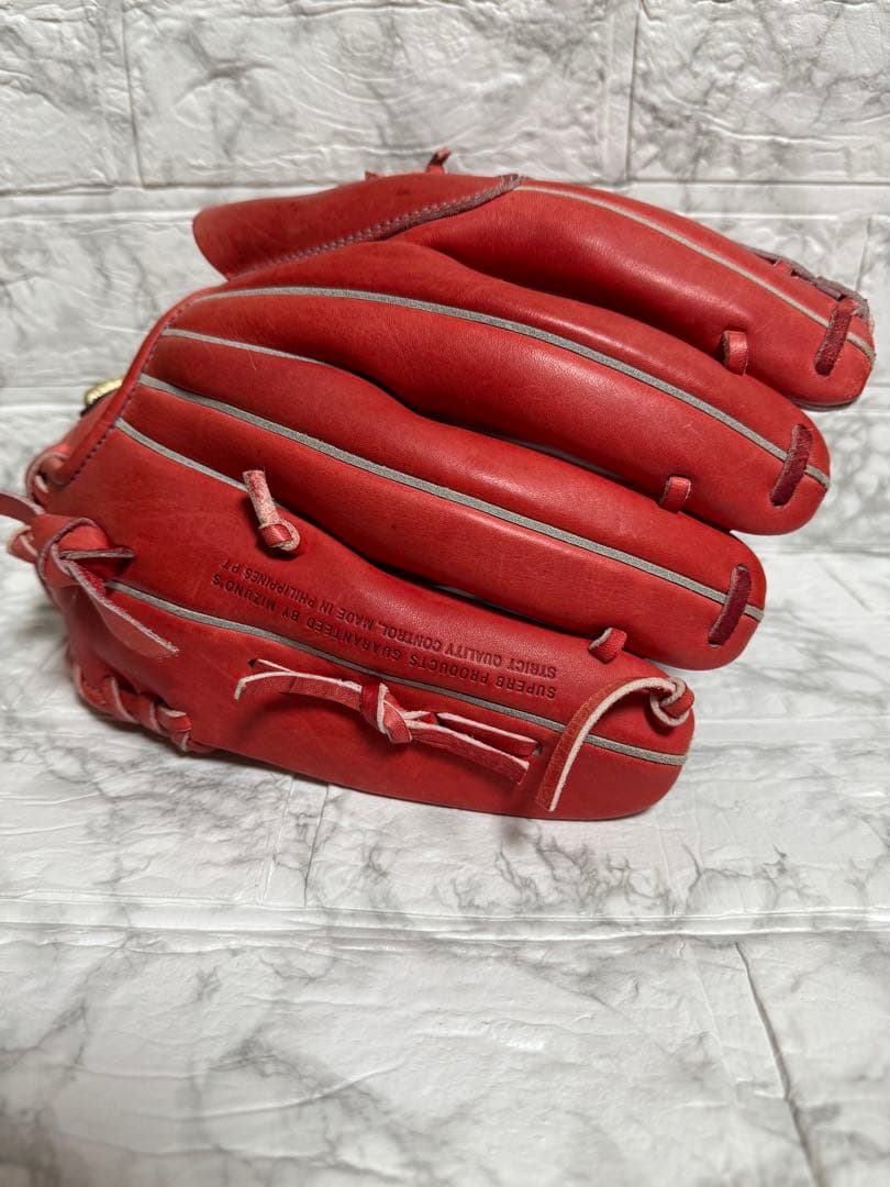 ミズノ　投手用グローブ 左用