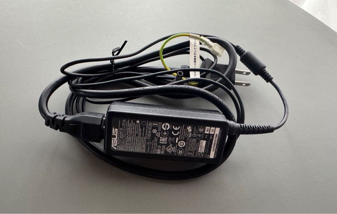 ASUS VG258Q ゲーミングモニター