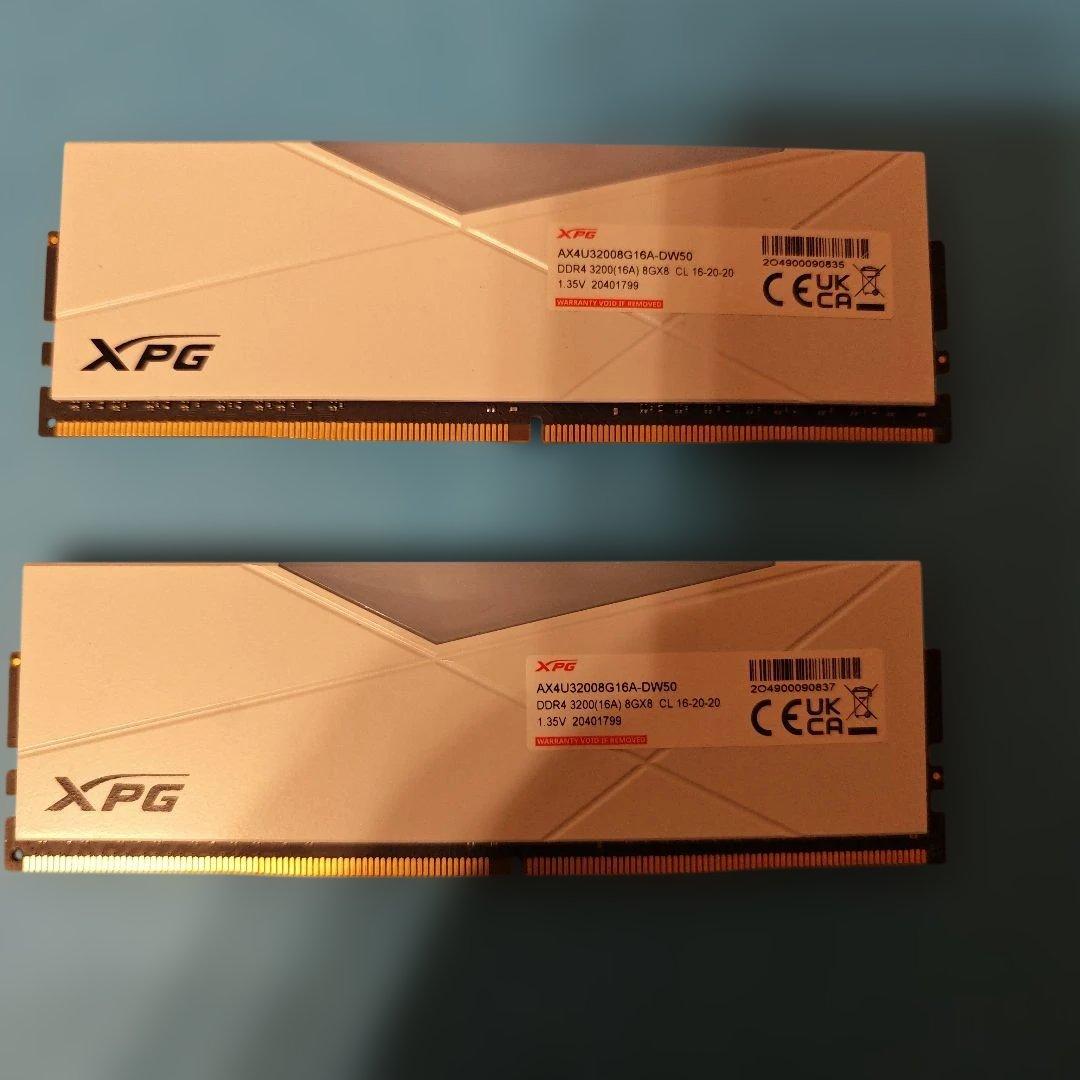 XPG SPECTRIX D50RGB DDR4-3200 8GB×2 ホワイト