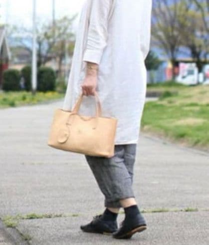 ⚠専用 イルビゾンテ IL BISONTE トートバッグ 革 ミラーチャーム付