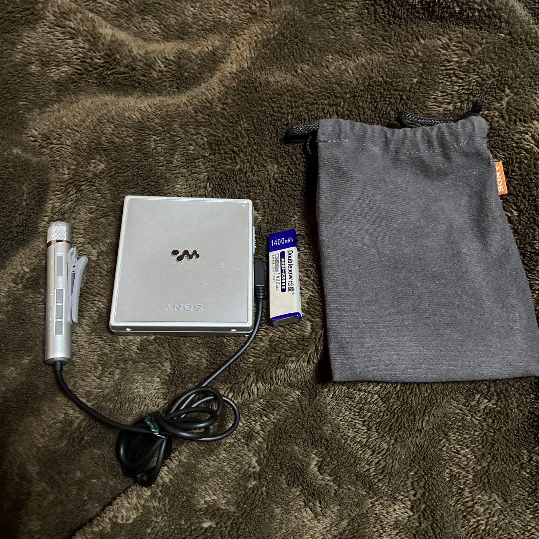 SONY ポータブルMDプレーヤー 本体と付属品美品