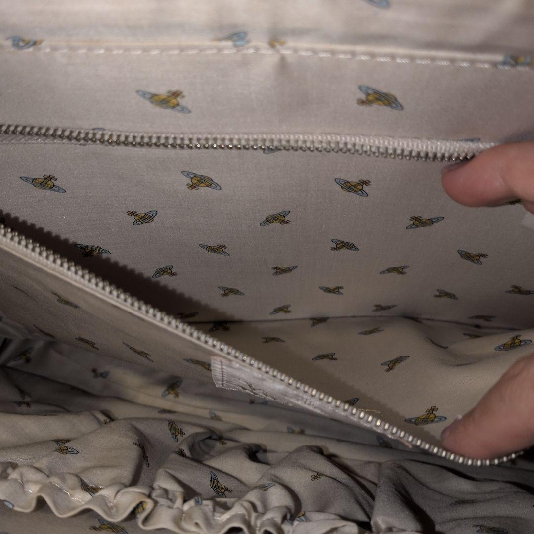 希少美品Vivian Westwood　ホワイト　 レザー　ビジネスバッグオーブ