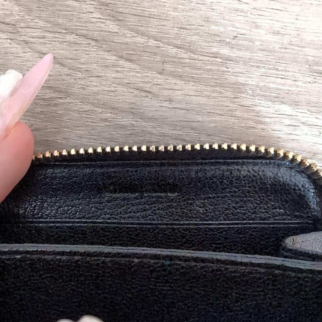 miu miu ブラックレザー ケース