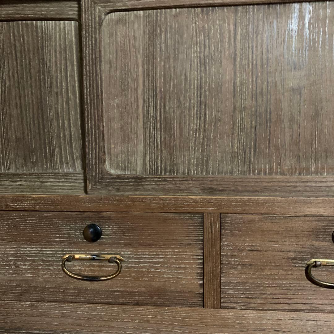 桐タンス 8引き出し 5段８０年位前の物伝統的和風