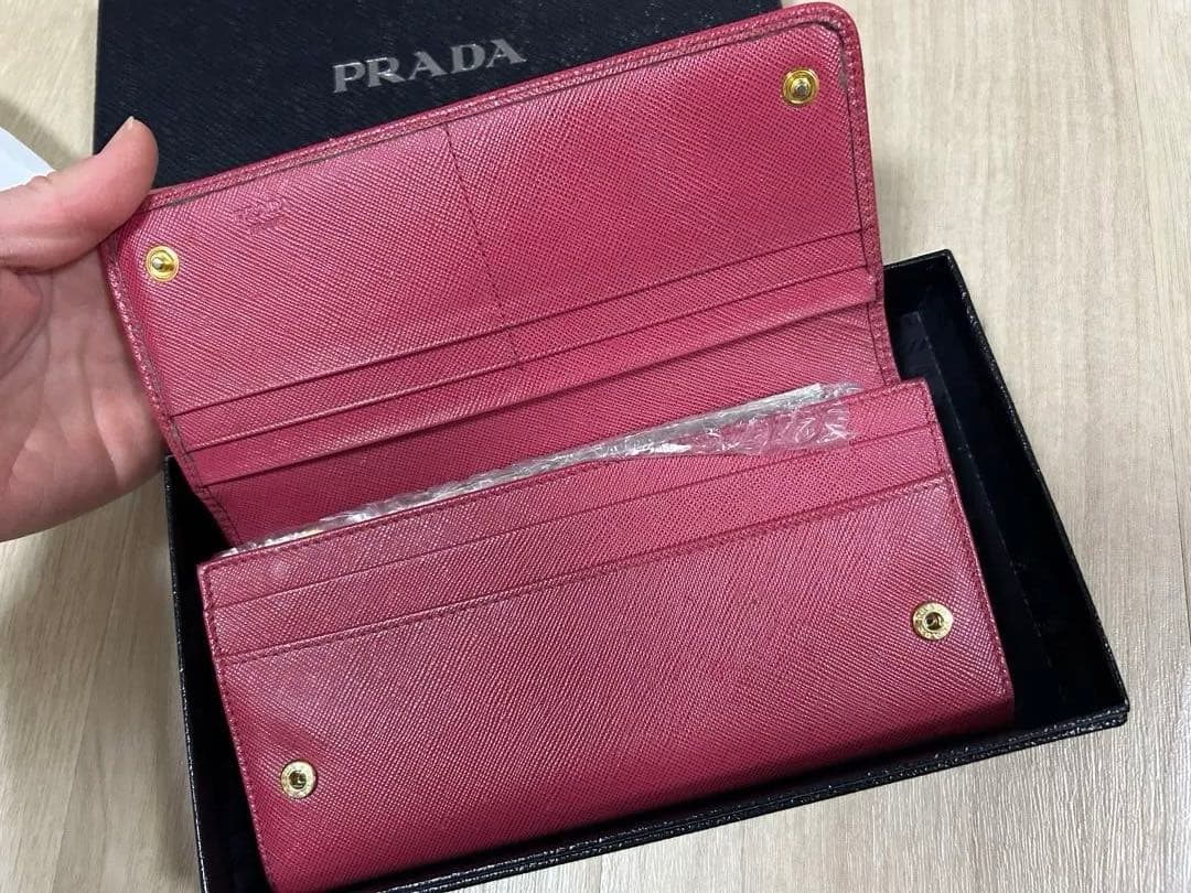 美品PRADA♡長財布♡サフィアーノ