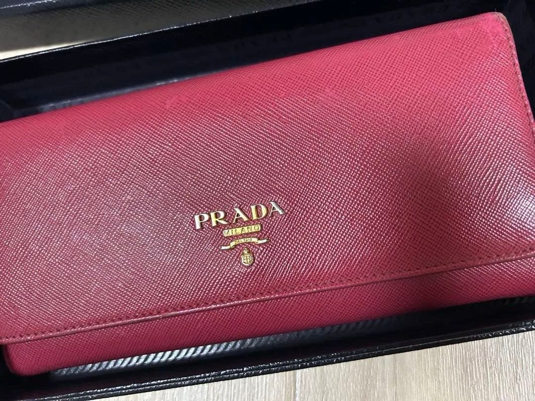 美品PRADA♡長財布♡サフィアーノ