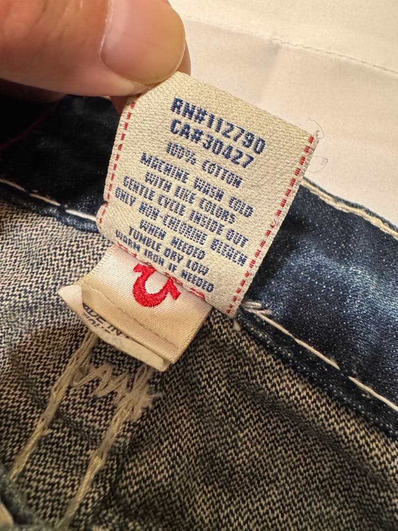 【True Religion】 JOEY SUPER T ラッパーio着用