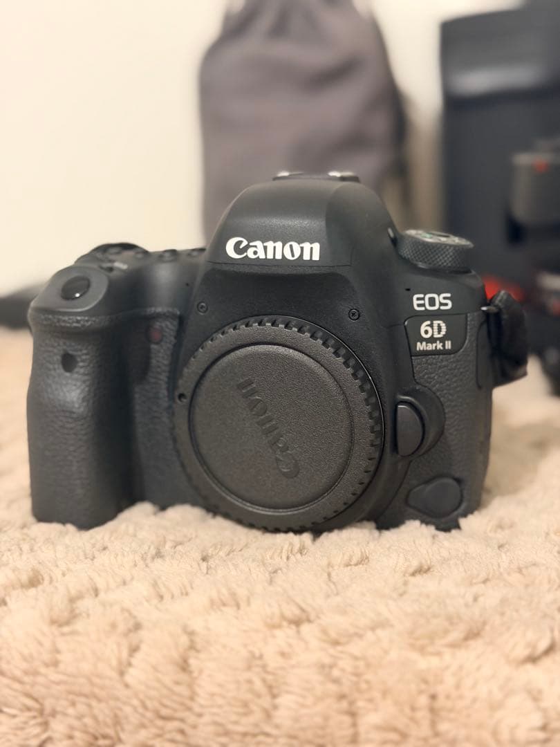 総額47万円相当のCanon EOS 6D Mark Ⅱ セット販売