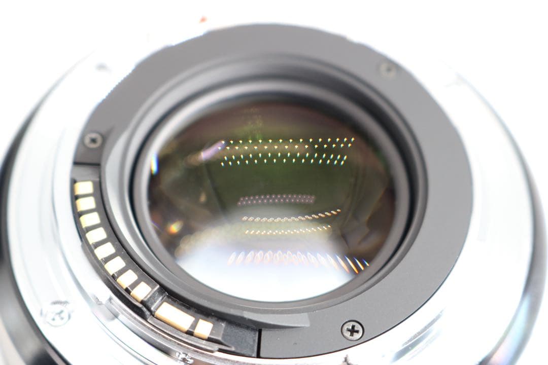 美品　【Canon用 SIGMA 30mm F1.4 DC】 単焦点レンズ