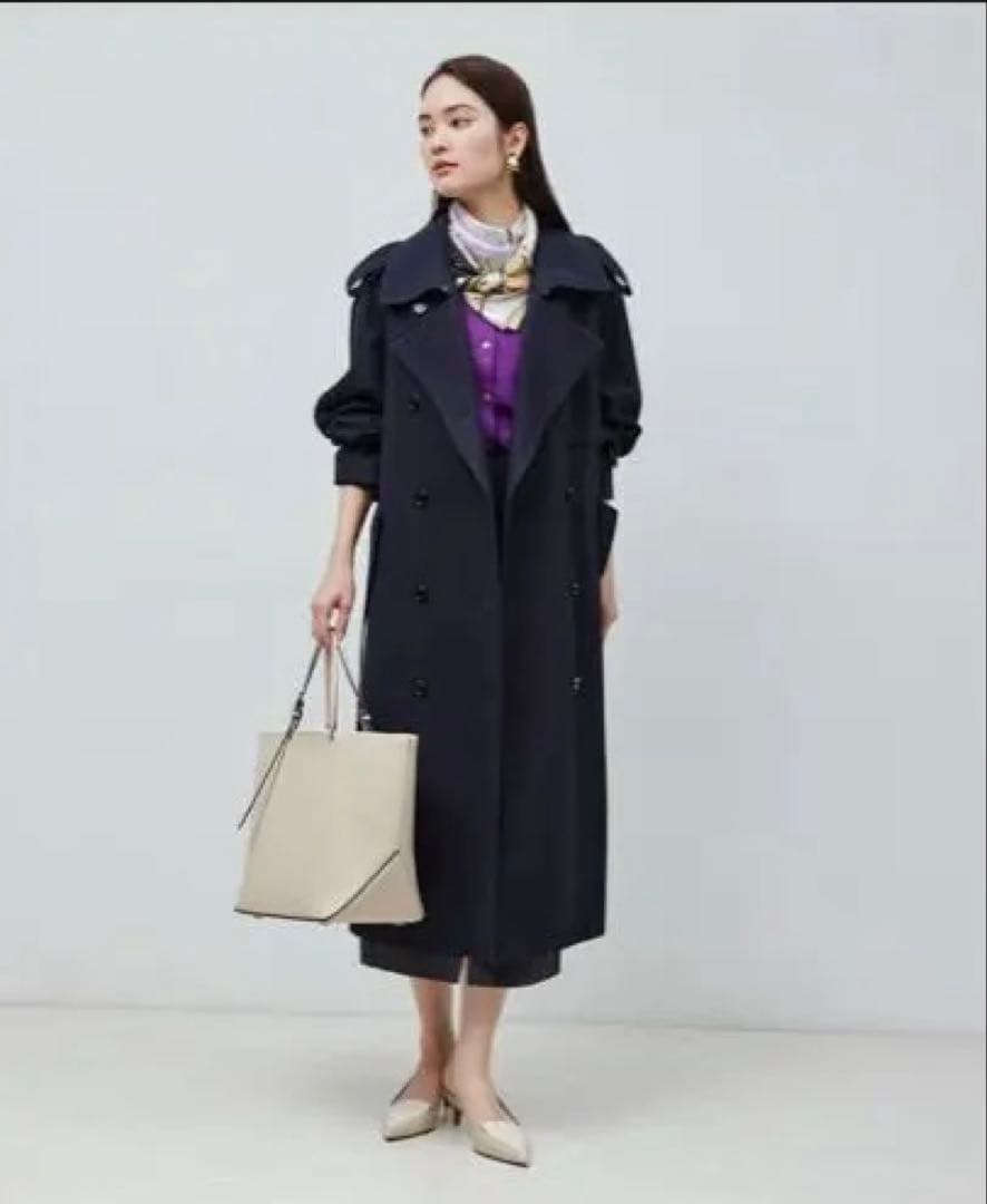 ROPE オフホワイトレザートートバッグ／A4対応／ポーチ付き