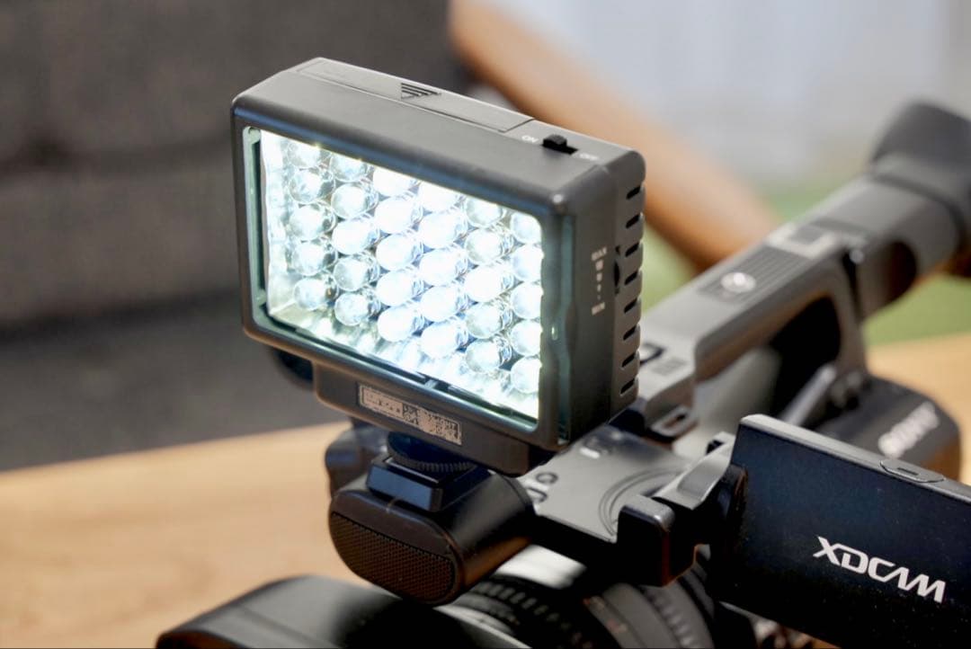 ビデオカメラ用LEDライト