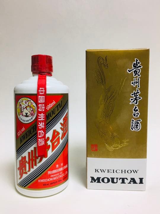 中国 貴州 茅台酒　マオタイ酒　　白酒　貴重　2011年