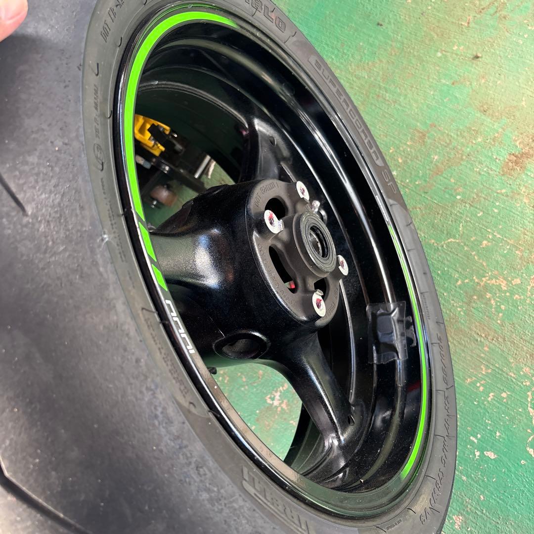 zx10R リヤホイール