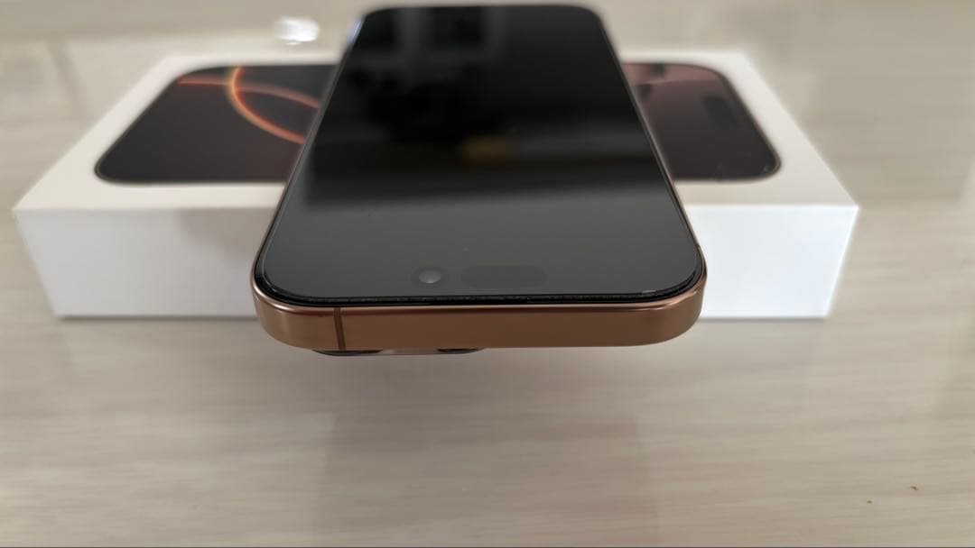 iPhone16Pro 128GB デザートチタニウム