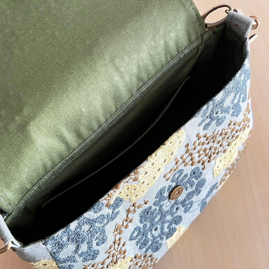 ⭐︎ミナペルホネン コロンとしたショルダーバッグMB602-092