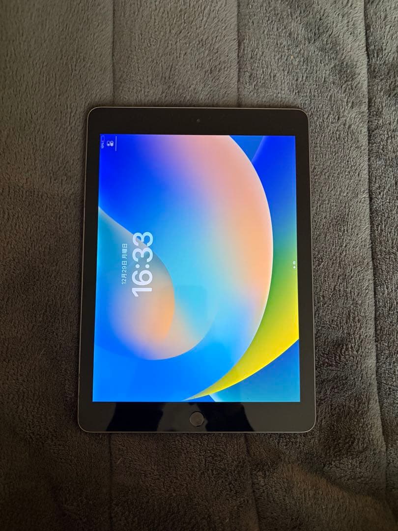 iPad 第六世代10.2インチ 128GB