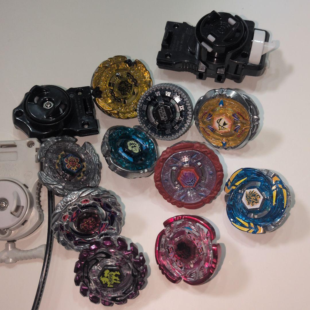 S*)様 メタルファイトベイブレード 10個セット ランチャーはオマケです。