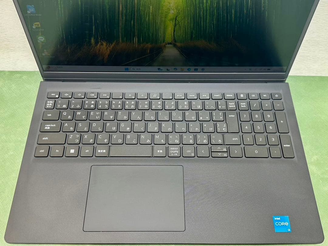 DELL Vostro 3510 ノートPC