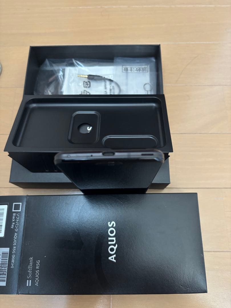 AQUOS R5G｜SIM通信OK｜SIMトレー浮きあり｜動作確認済み