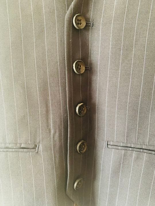 ★極美品★ イサムカタヤマ　バックラッシュ　総柄ベスト　ジレ