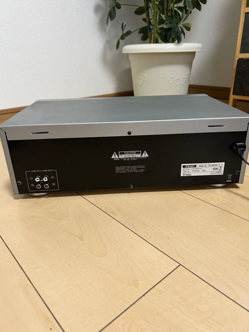 【動作OK！！】ダブルカセットデッキ　TEAC　W-890R　シルバー